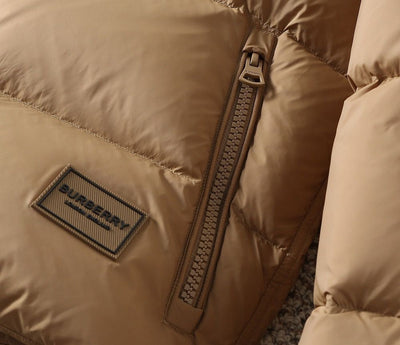 BURBERRY PUFFER JACKET ‘BEIGE’